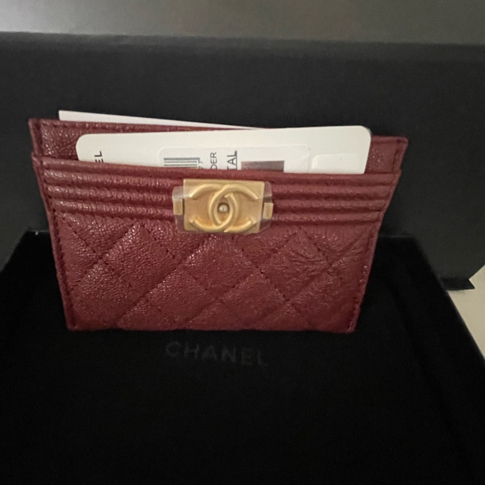 Chanel Quilted Card Holder - Burgundy
